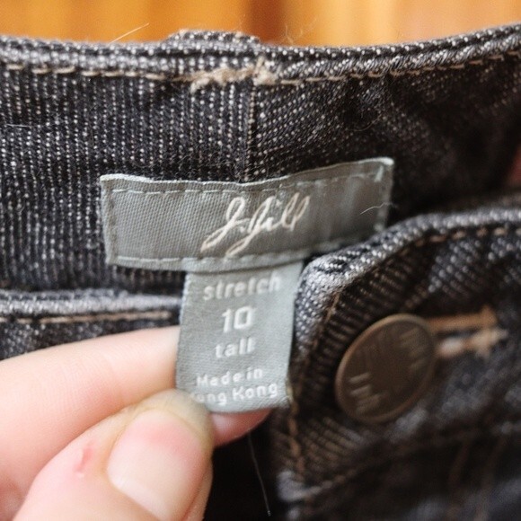 Jjill Re-Done Strawberry Embroidered Jean's Stretch Denim 10 Tall - Picture 13 of 15